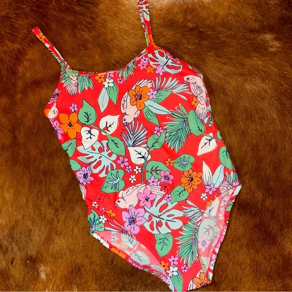 Kids bathing suits - Size 4T - Picture 2 of 8